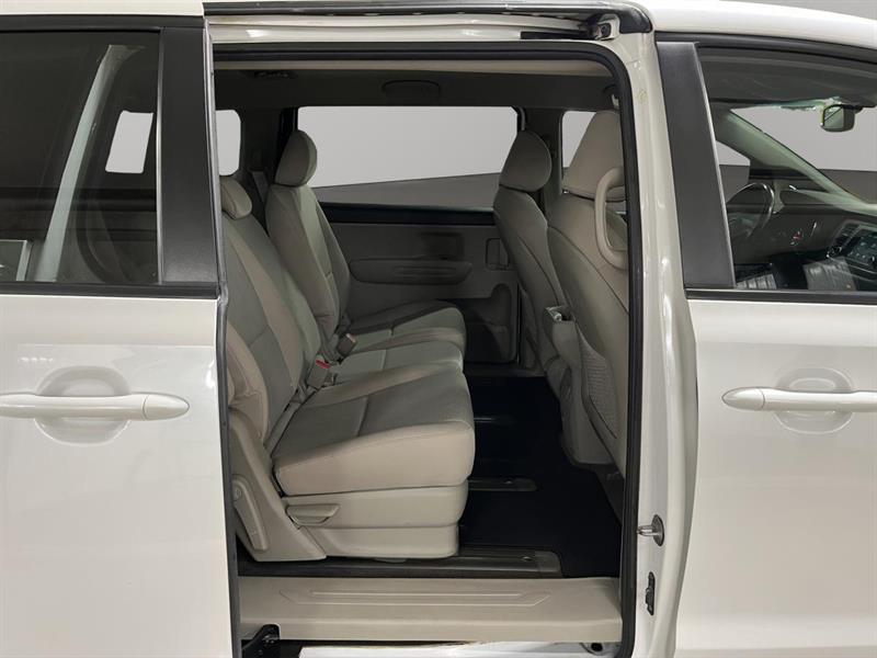 kia Sedona 2020 - 20