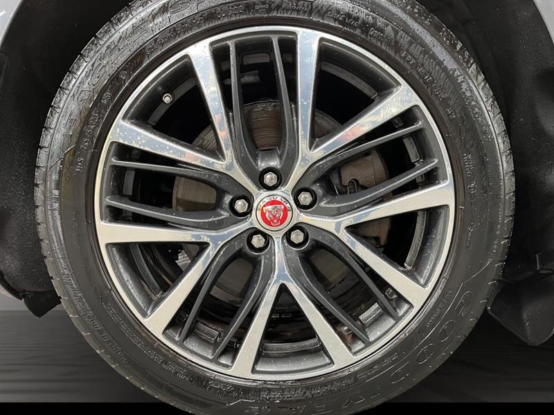 jaguar I-PACE 2019 - 16