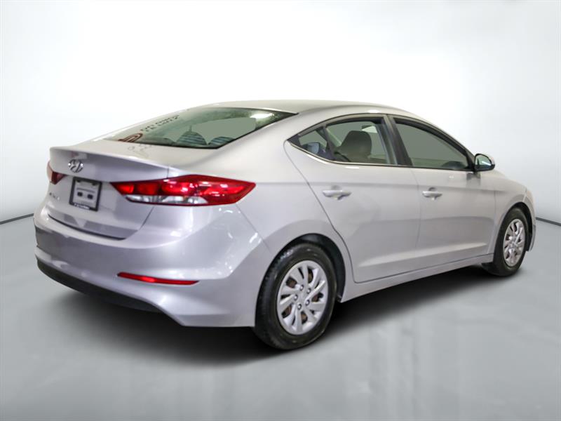 hyundai Elantra 2018 - 3