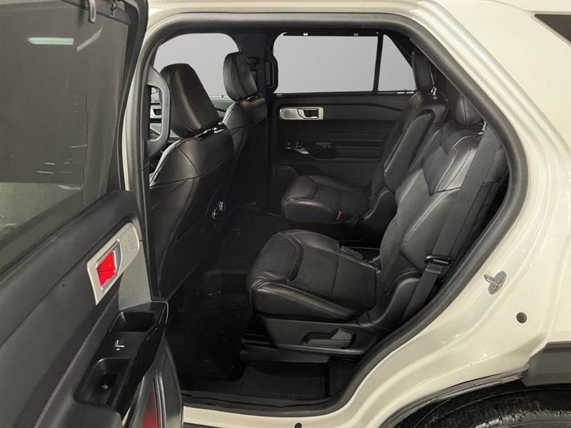 ford Explorer 2023 - 18