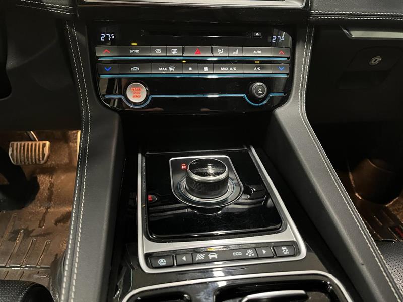 jaguar F-PACE 2018 - 16