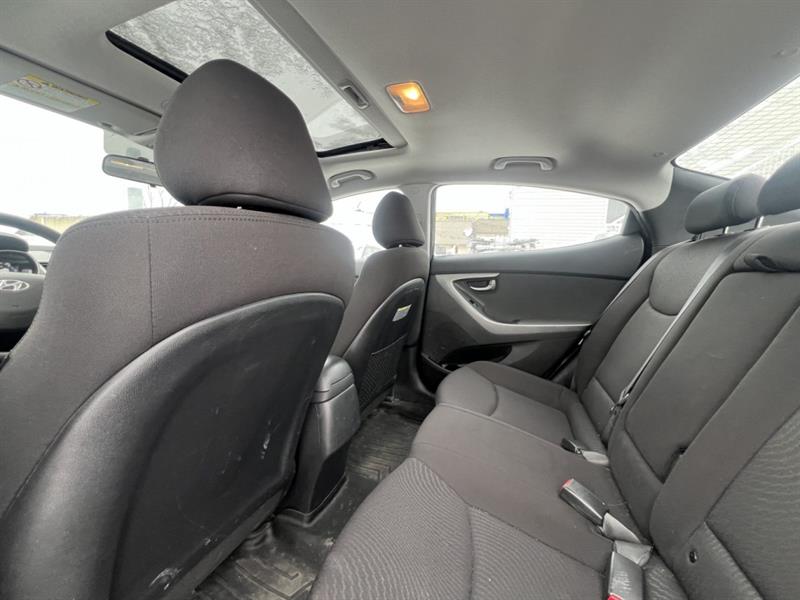 hyundai Elantra 2016 - 24