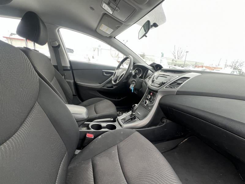 hyundai Elantra 2016 - 25