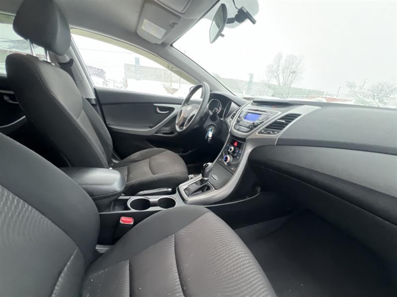 hyundai Elantra 2016 - 25