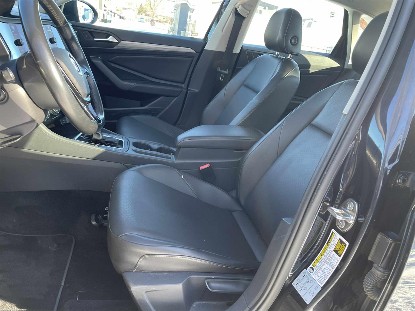 volkswagen Jetta 2019 - 11