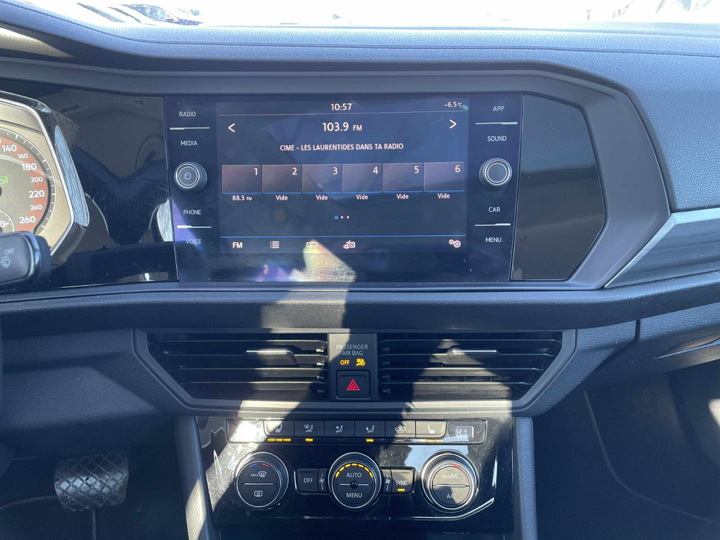 volkswagen Jetta 2019 - 14