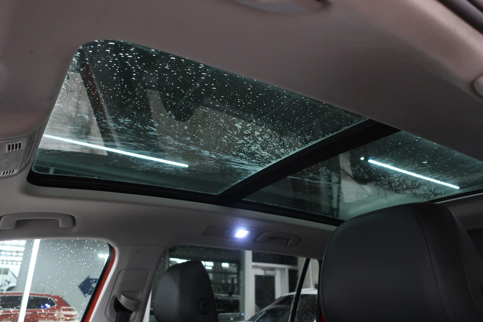 volkswagen Tiguan 2019 - 12