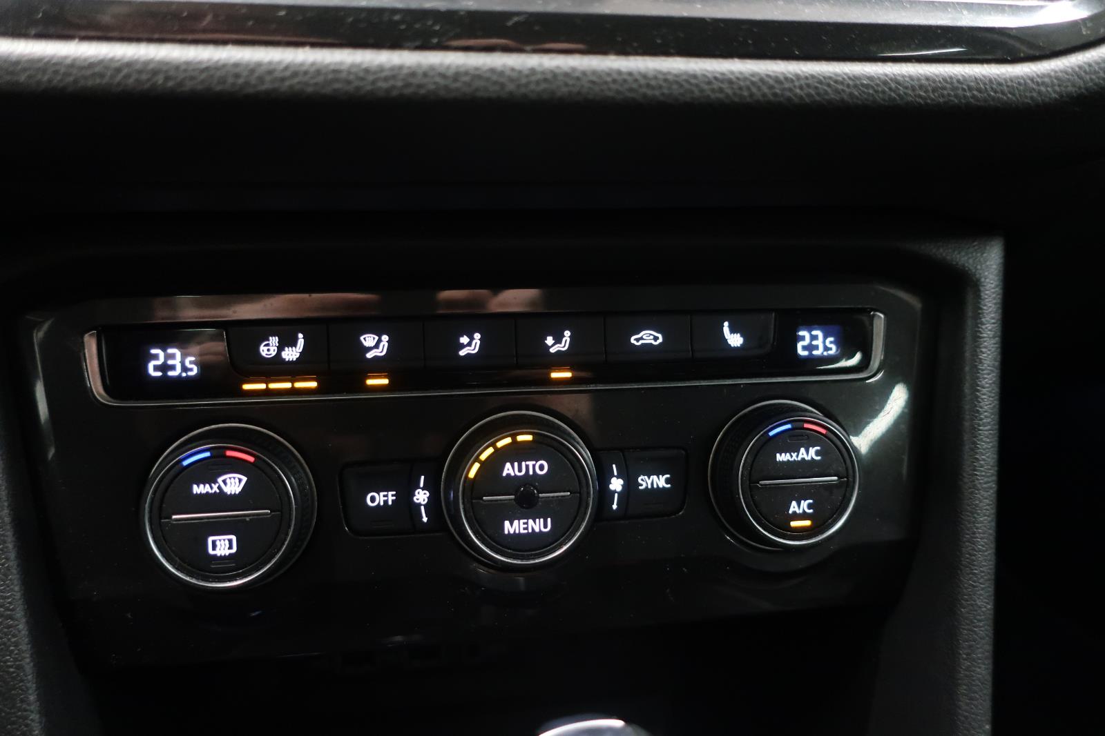 volkswagen Tiguan 2019 - 16