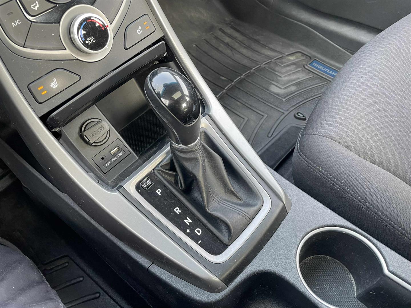 hyundai Elantra 2016 - 11