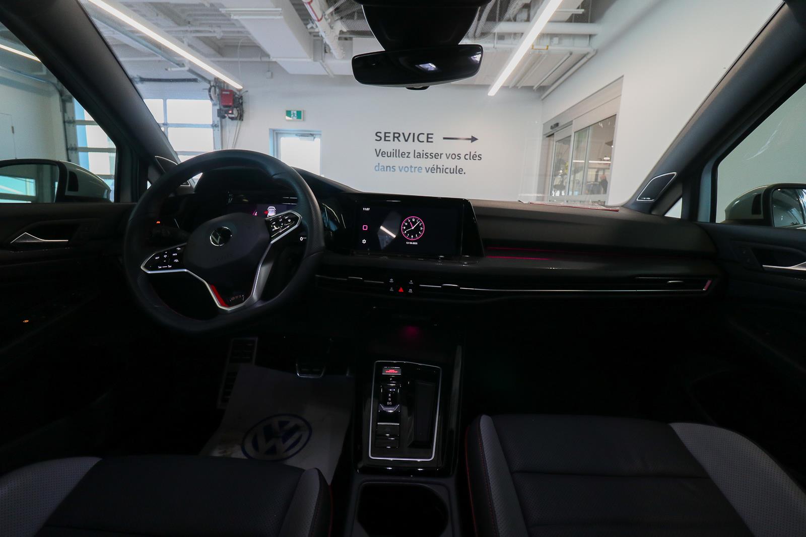 volkswagen Golf GTI 2023 - 18