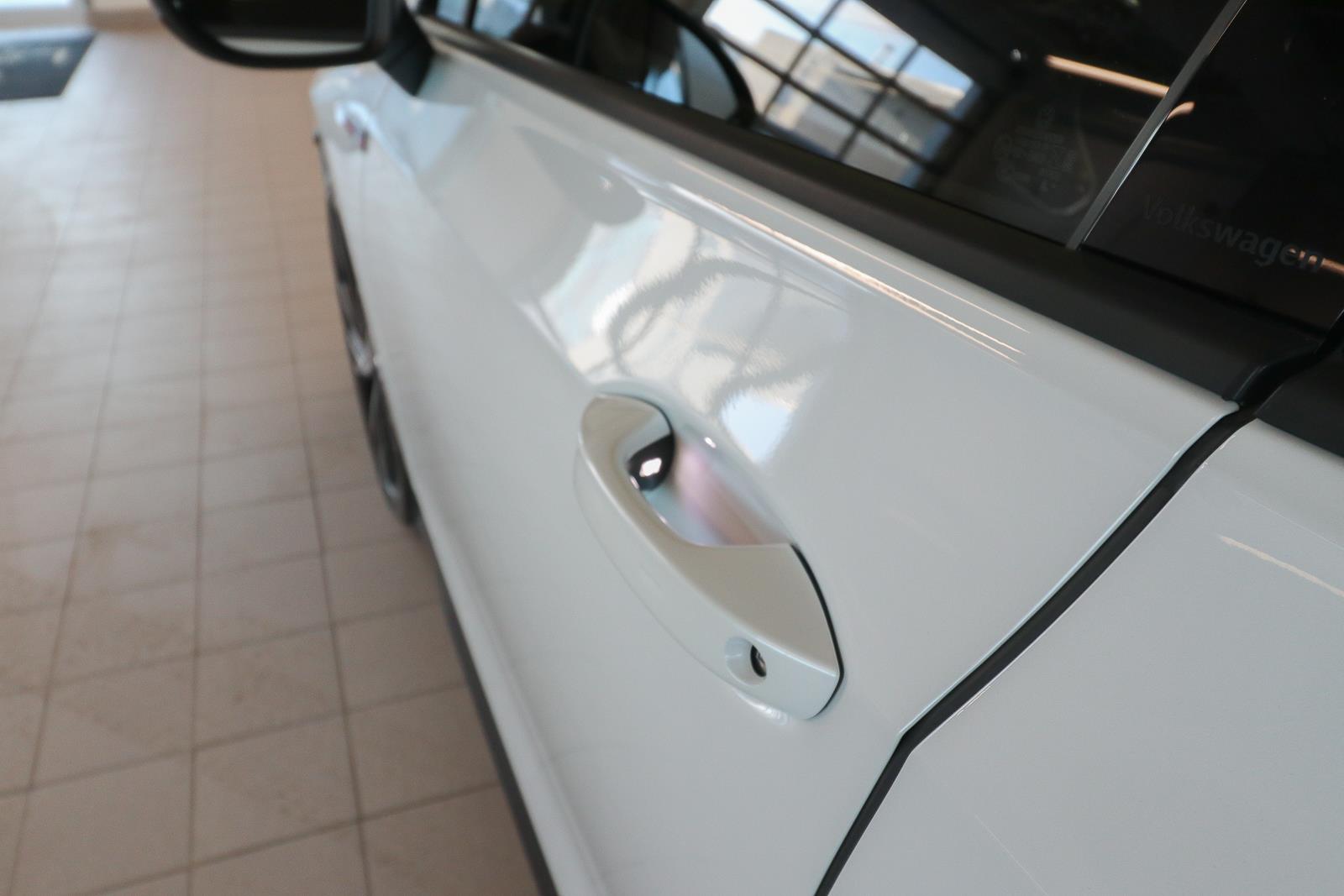 volkswagen Golf GTI 2023 - 22