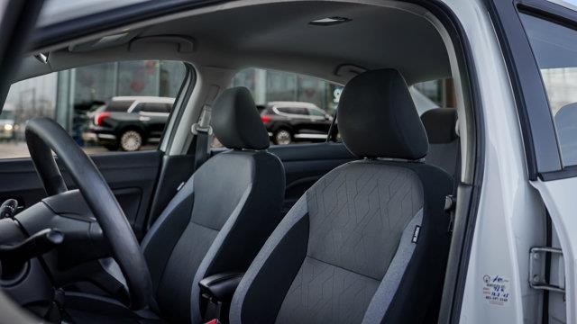 nissan Versa 2024 - 7