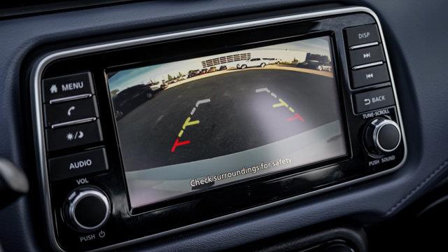 nissan Versa 2024 - 21