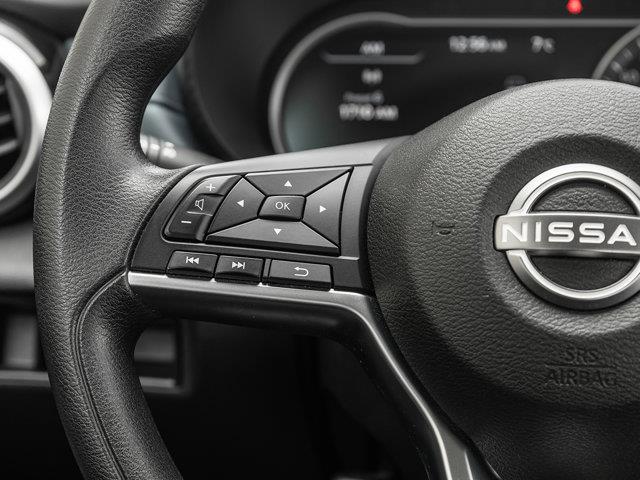 nissan Versa 2024 - 11