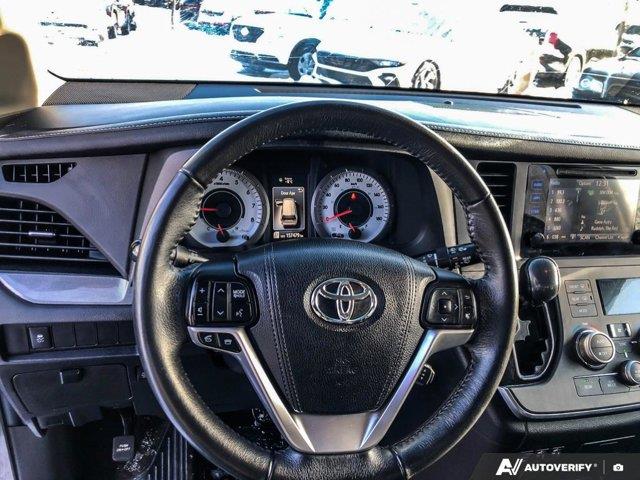 toyota Sienna 2017 - 13