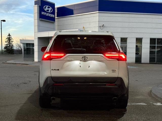 toyota RAV4 2021 - 5