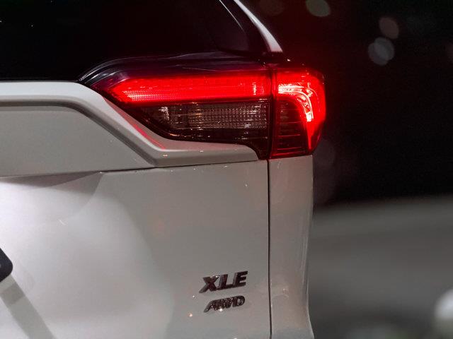 toyota RAV4 2021 - 6