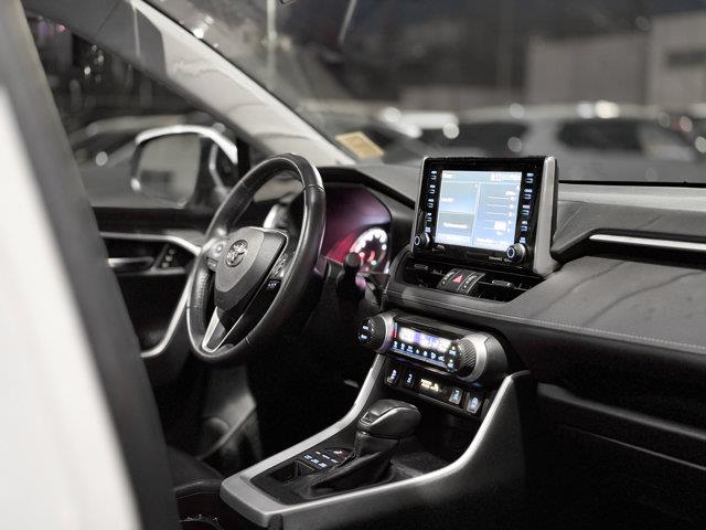 toyota RAV4 2021 - 13