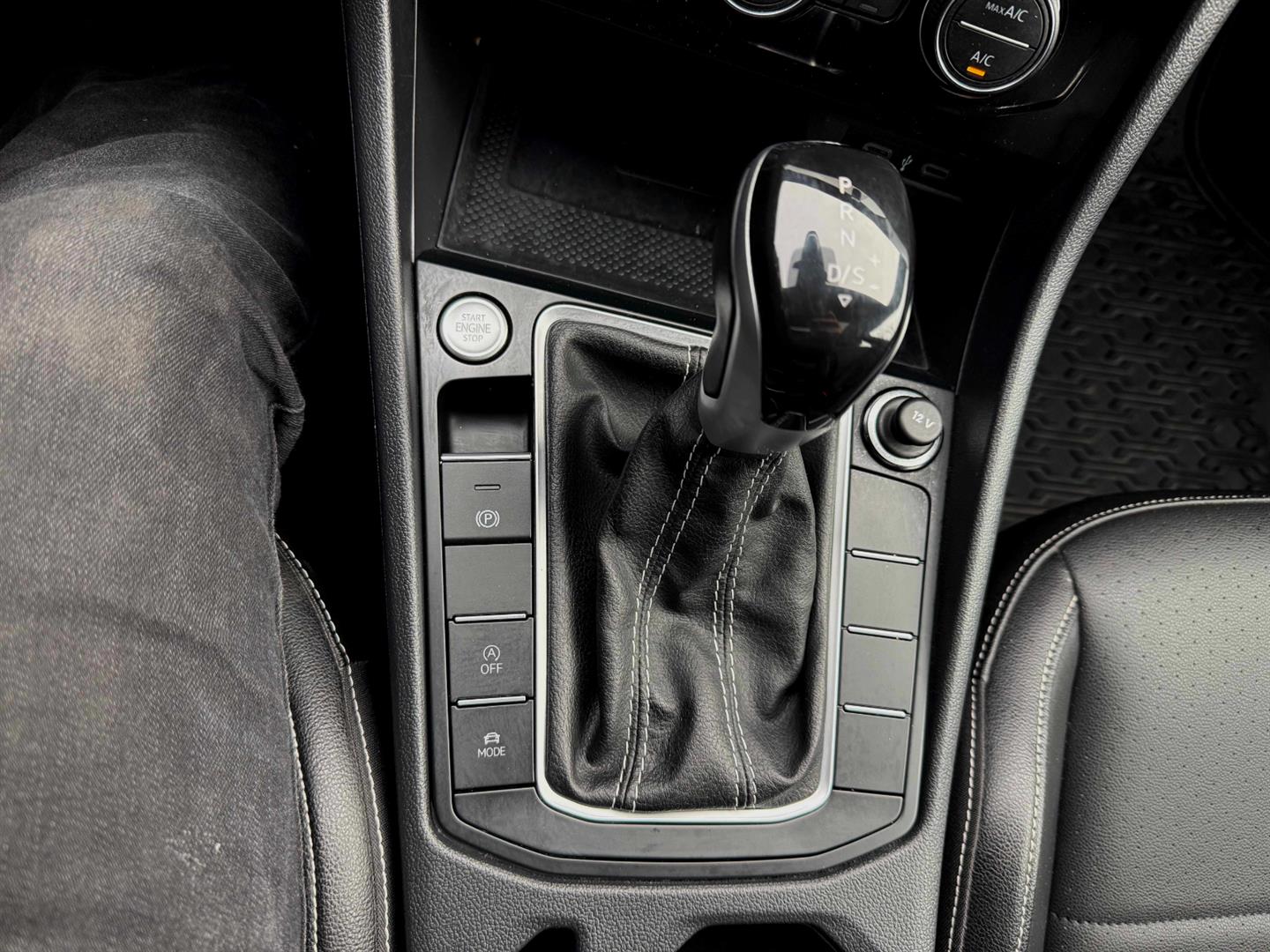 volkswagen Jetta 2023 - 17