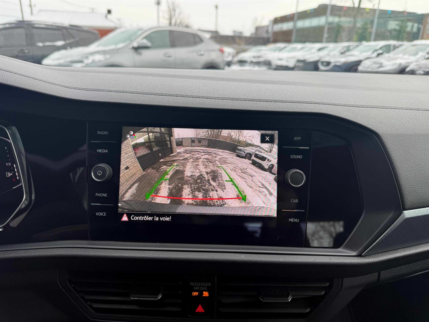 volkswagen Jetta 2023 - 19