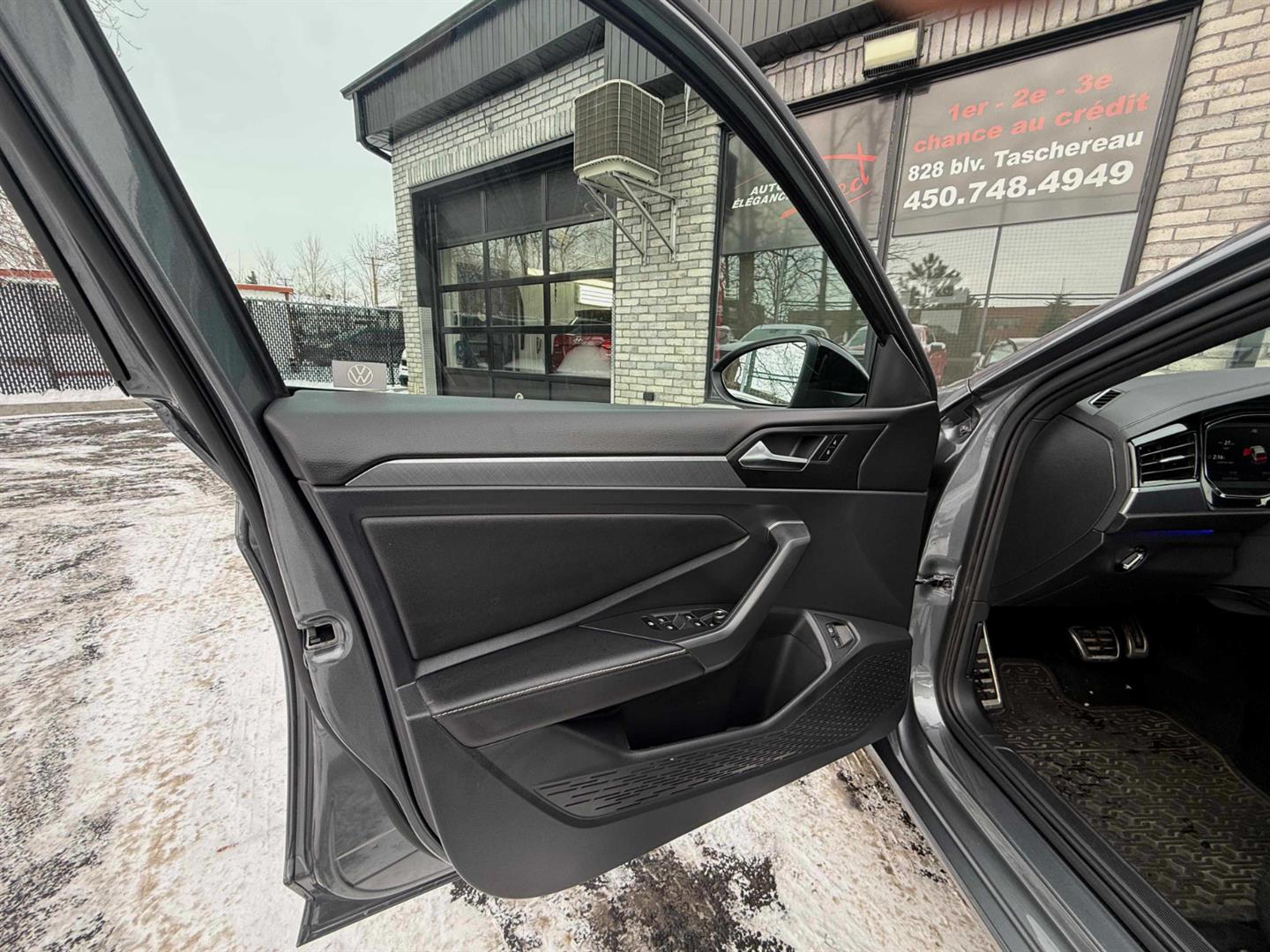 volkswagen Jetta 2023 - 26