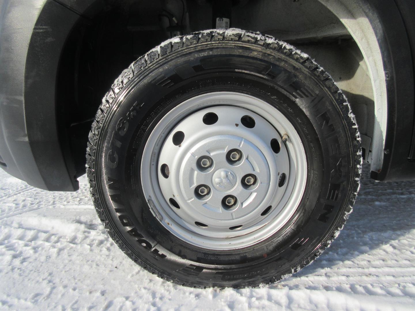 ram ProMaster fourgonnette utilitaire 2023 - 12