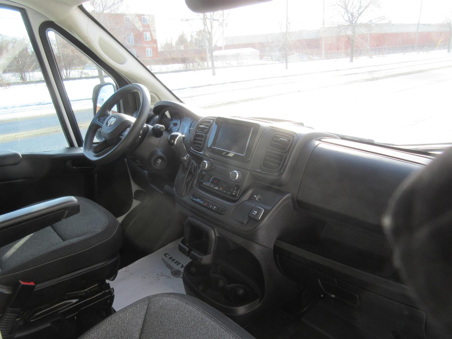 ram ProMaster fourgonnette utilitaire 2023 - 19