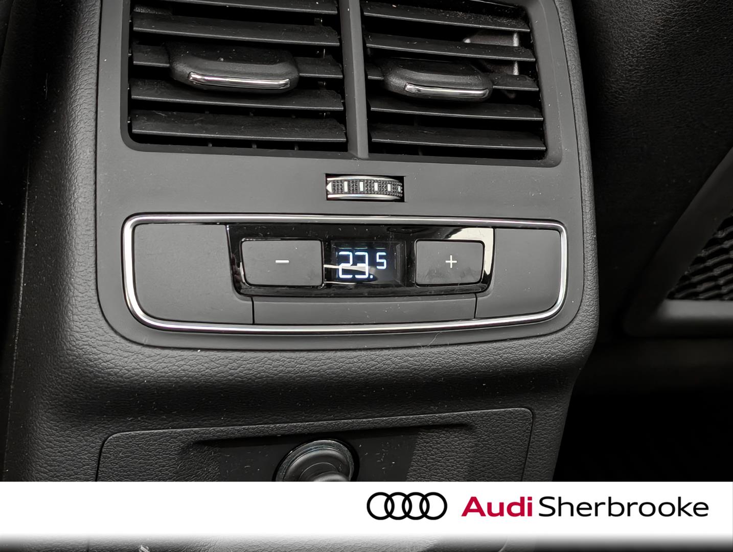 audi berline A4 2024 - 13