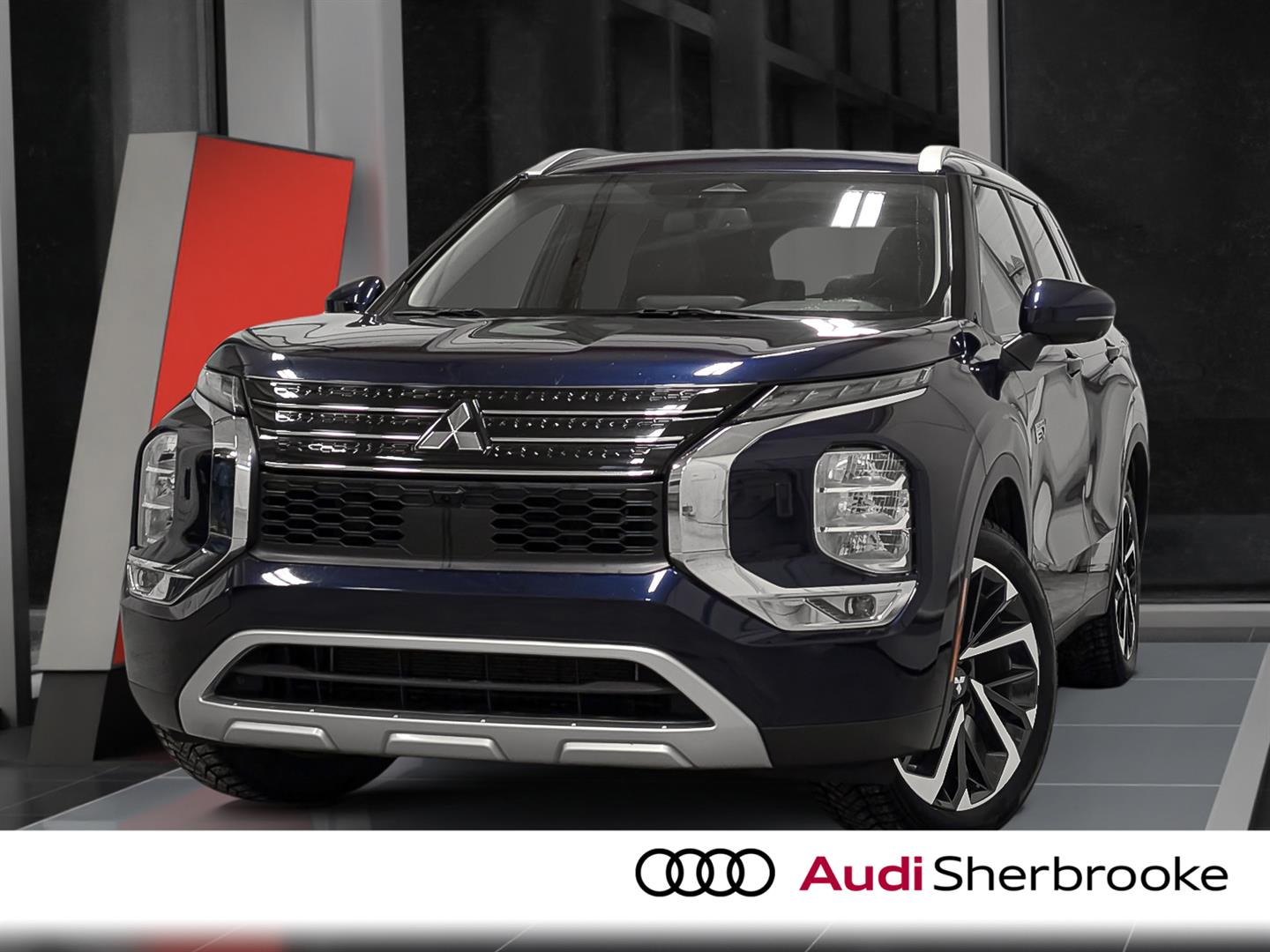 mitsubishi Outlander rechargeable 2023