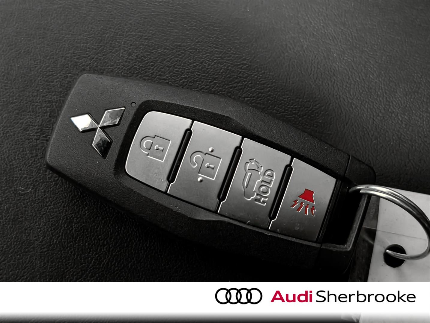 mitsubishi Outlander rechargeable 2023 - 23