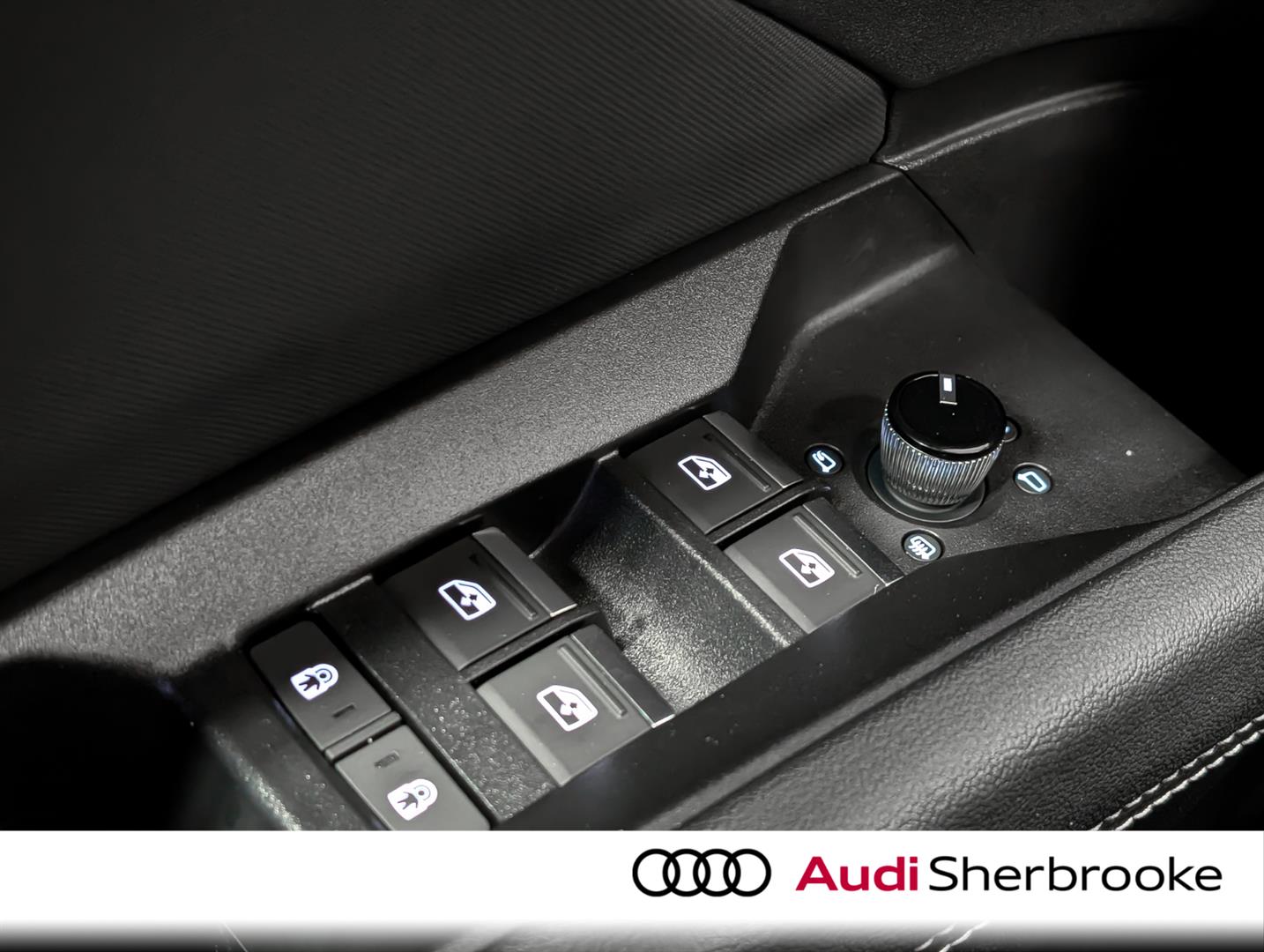 audi Q4 e-tron 2024 - 24