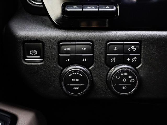 chevrolet Silverado 1500 2022 - 21