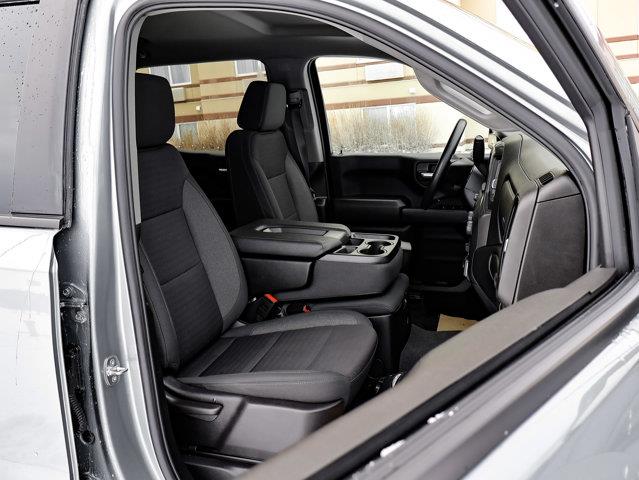 chevrolet Silverado 1500 2024 - 26