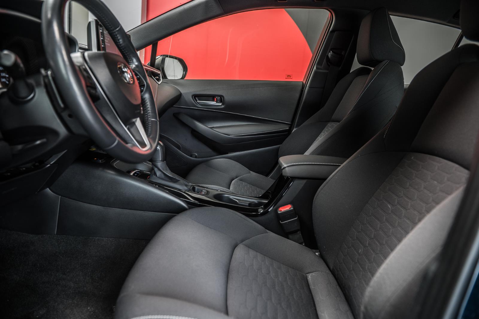 toyota Corolla Hatchback 2020 - 20