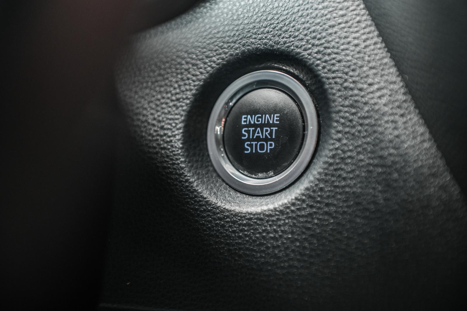 toyota Corolla Hatchback 2020 - 27