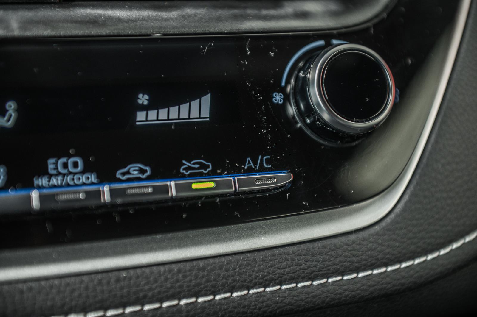 toyota Corolla Hatchback 2020 - 30