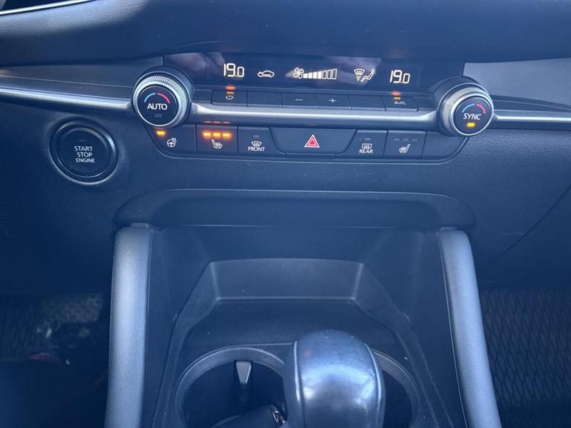 mazda Mazda3 2023 - 11