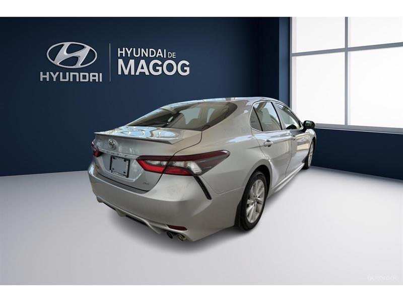 toyota Camry 2021 - 4