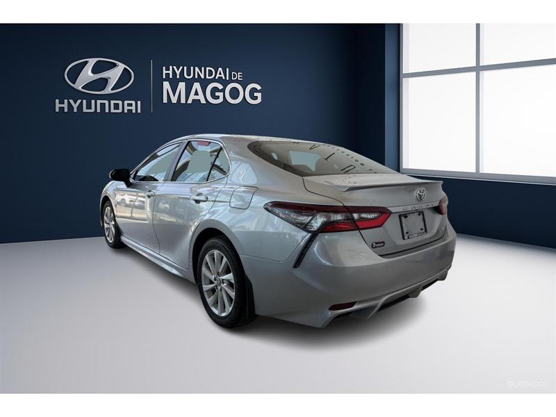 toyota Camry 2021 - 6