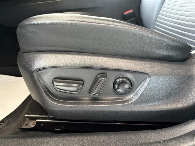 toyota Camry 2021 - 10