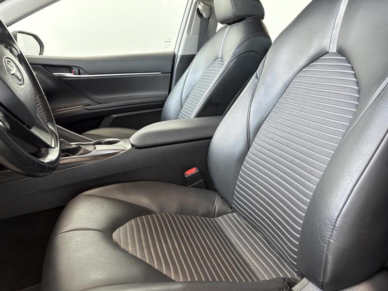 toyota Camry 2021 - 11