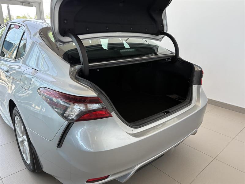 toyota Camry 2021 - 13