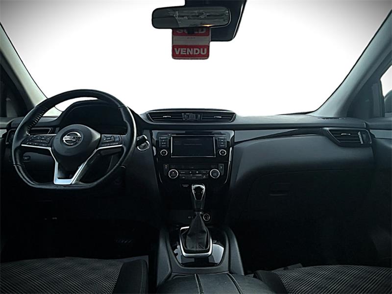 nissan Qashqai 2022 - 24