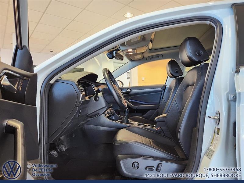 volkswagen Jetta 2019 - 10