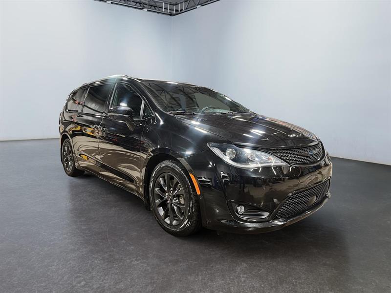 chrysler Pacifica 2020 - 3