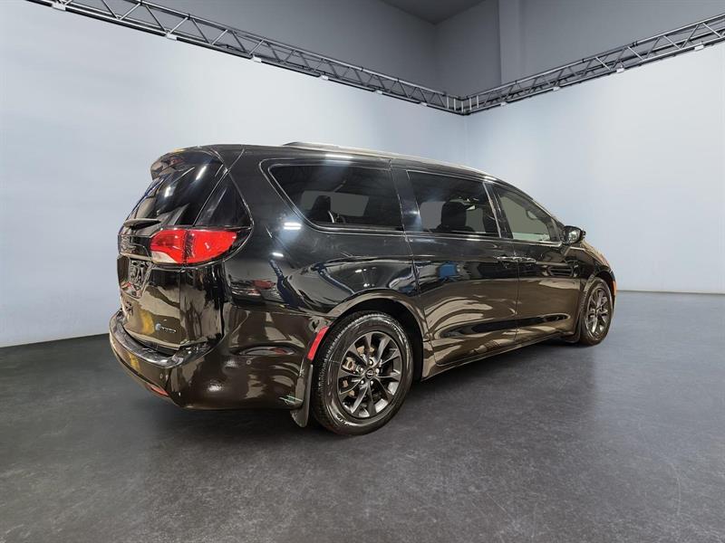 chrysler Pacifica 2020 - 5