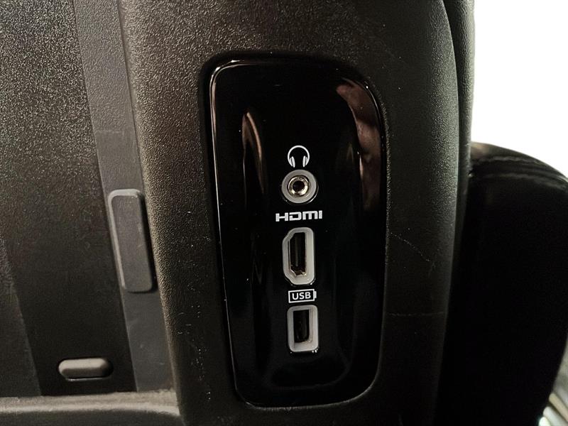 chrysler Pacifica 2020 - 23