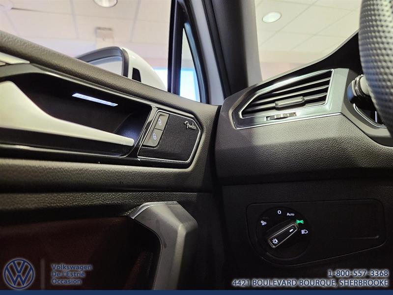 volkswagen Tiguan 2022 - 24