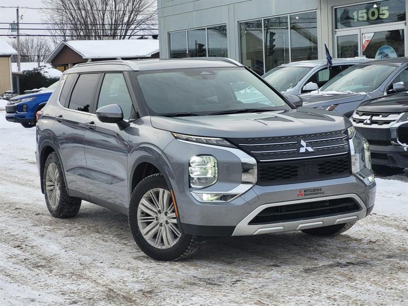 mitsubishi Outlander 2024