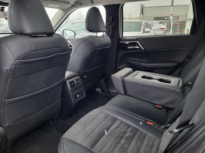 mitsubishi Outlander 2024 - 18